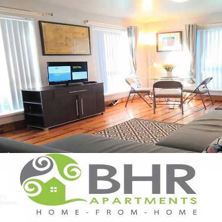 Perfect Central City Location - Parking - 3 Beds - 2 Bedrooms Belfast Luaran gambar