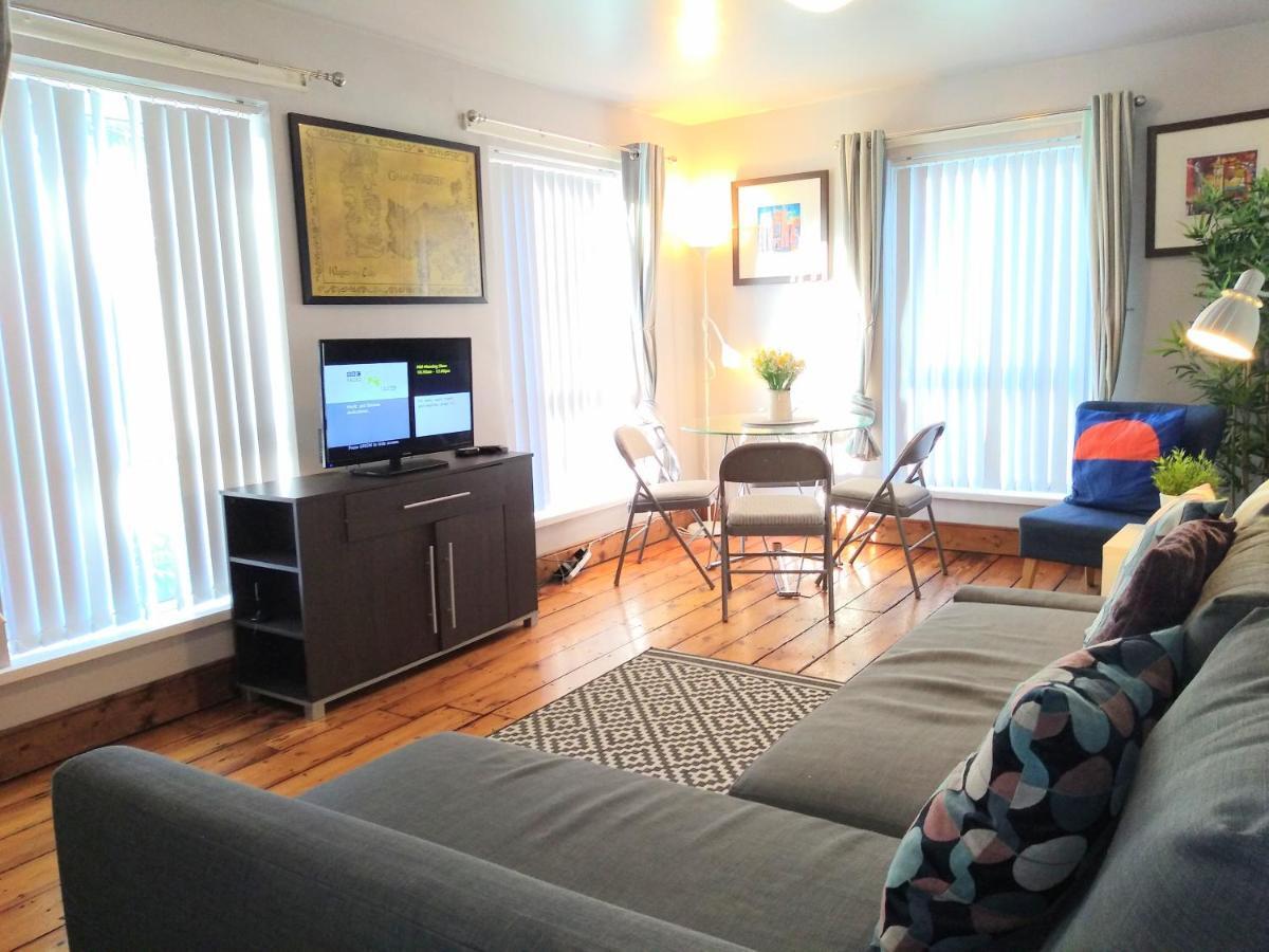 Perfect Central City Location - Parking - 3 Beds - 2 Bedrooms Belfast Luaran gambar